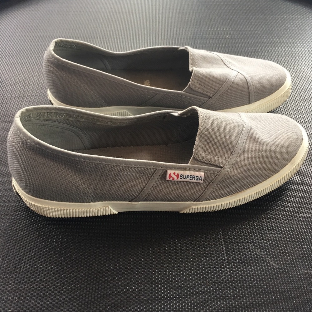 Superga Slip-on Sneaker